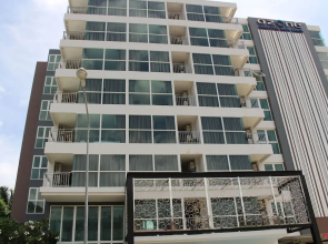 Ozone Condotel Apt 716