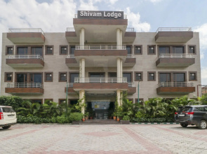OYO 75331 Hotel Shivam Lodge
