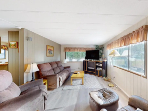 Lazy Dayz Cottage