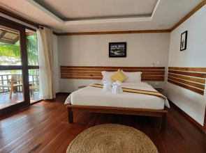 DG Royal Resort