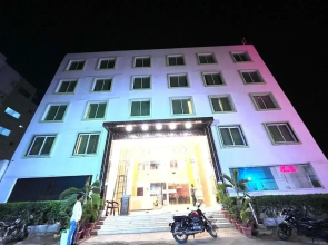 Hotel Sm Rainbow International