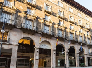 Hotel Almudaina