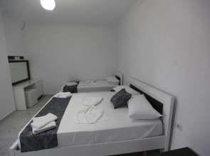 Eos ApartHotel