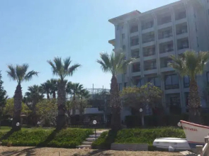 Medis Hotel Çesme