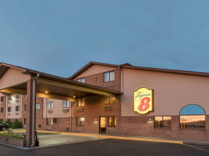 Super 8 by Wyndham Portsmouth