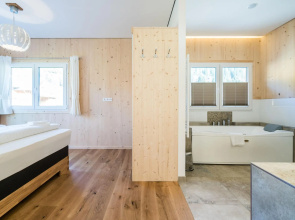 Premium Chalet With Whirlpool