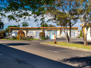 Sundowner Spanish Lady Motel