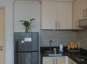 Sea res 2bedroom apartment by Elsie