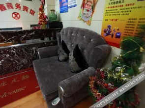 OYO德阳万鑫商务酒店