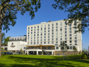DoubleTree by Hilton Hotel Niagara Falls New York