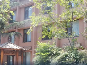 Daguan Kunming Hotel (Daguan Park Branch)