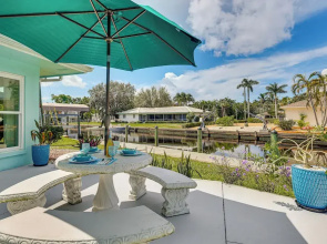 Waterfront Retreat w/ Boat Dock & Yard in Ft Myers