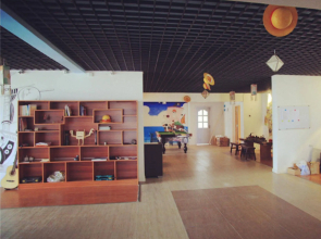 Riverside International Hostel