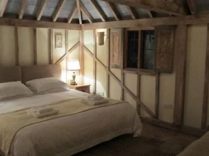 Waters End Farm B&b