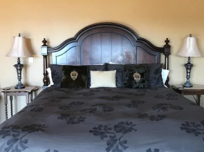 Dunning Vineyards Guest Villa