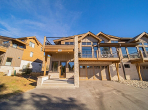 Keystone Sanctuary 248 by SummitCove Vacation Lodging