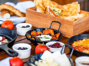 Novotel Dubai Gold District