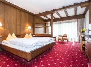 Hotel Am Wolfsgrubenersee