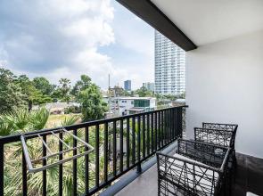 Manhattan Pattaya Hotel