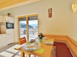 Sunlit Apartment near Forest in Itter