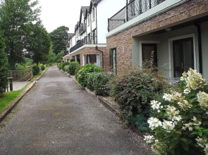 Grove Lodge Holiday Homes