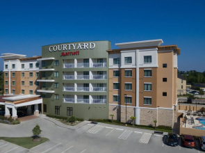 Courtyard Houston Kingwood