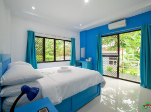Bohol White House Bed & Breakfast