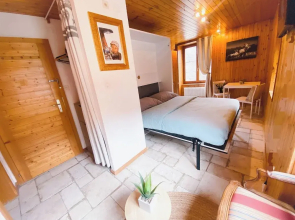 Studio cosy au centre du village