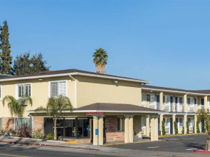 Vallejo Inn