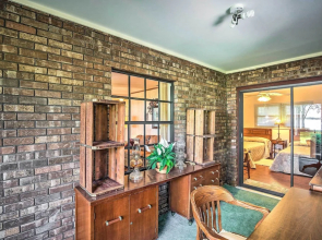 Lakefront Frostproof Vacation Rental w/ Beach!