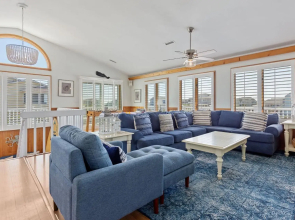 1030 La Bellena Cottage 3 Min Walk to Beach
