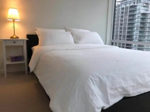 Richmond Apartment Near Airport