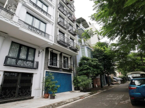 ARL Trinh Cong Son Hotel