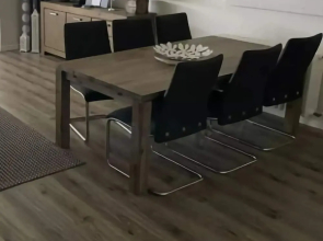 Apartment With Balcony on the Upper Floor