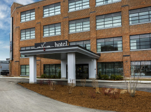 enVision Hotel Boston Everett