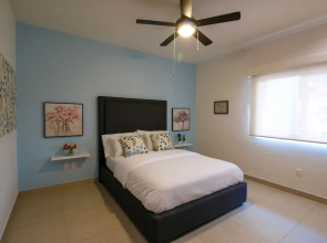 Top Floor 2 Bedroom at Zenith