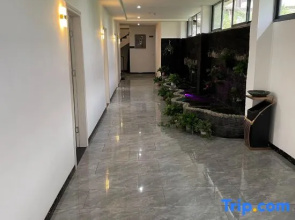 Xijiang Guiyin Homestay