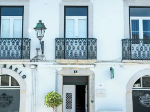 Guest House Jacarandá Faro