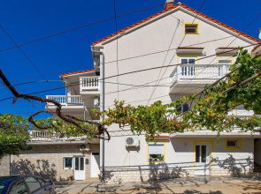 Amazing Apartment in Banjol With 2 Bedrooms and Wifi