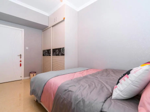 Henan Luoyang·Dingding Gate Ruins Museum· Locals Apartment 00153860