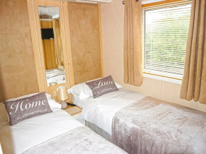 Hardys Lodge