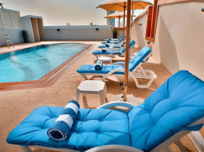 Signature Inn Deira - Free Parking