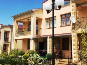 Taunkhauz Orkhideya