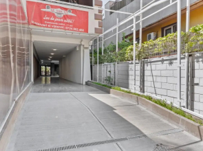 One88 Apartments Plus - Brand New Premium King Studio