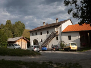 Romedihof Backpacker Hostel