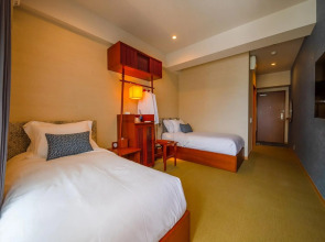 Oile by DSH Resorts