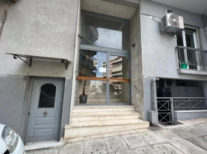 Piraeus 4