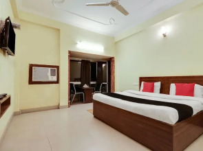 Capital O 43516 Dream World Resort