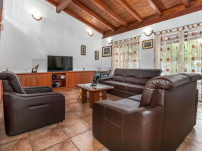 Awesome Home in Hreljin With Outdoor Swimming Pool, Wifi and 3 Bedrooms