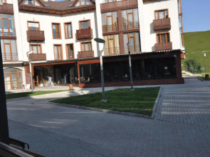 New Gudauri Block 1 Apartment 408 - 100m from Gondola